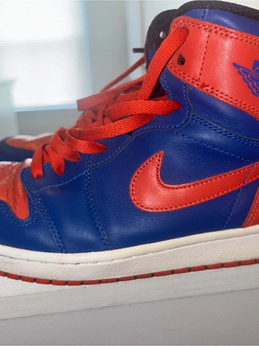 Nike Air Jordan OG High Knicks Men’s High-Top Athletic Shoes in Blue and Orange
